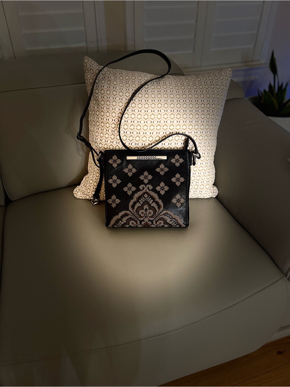 BRIGHTON ANYA OSLO EMBROIDERED TAPESTRY LEATHER CONVERTIBLE TOTE HANDBAG